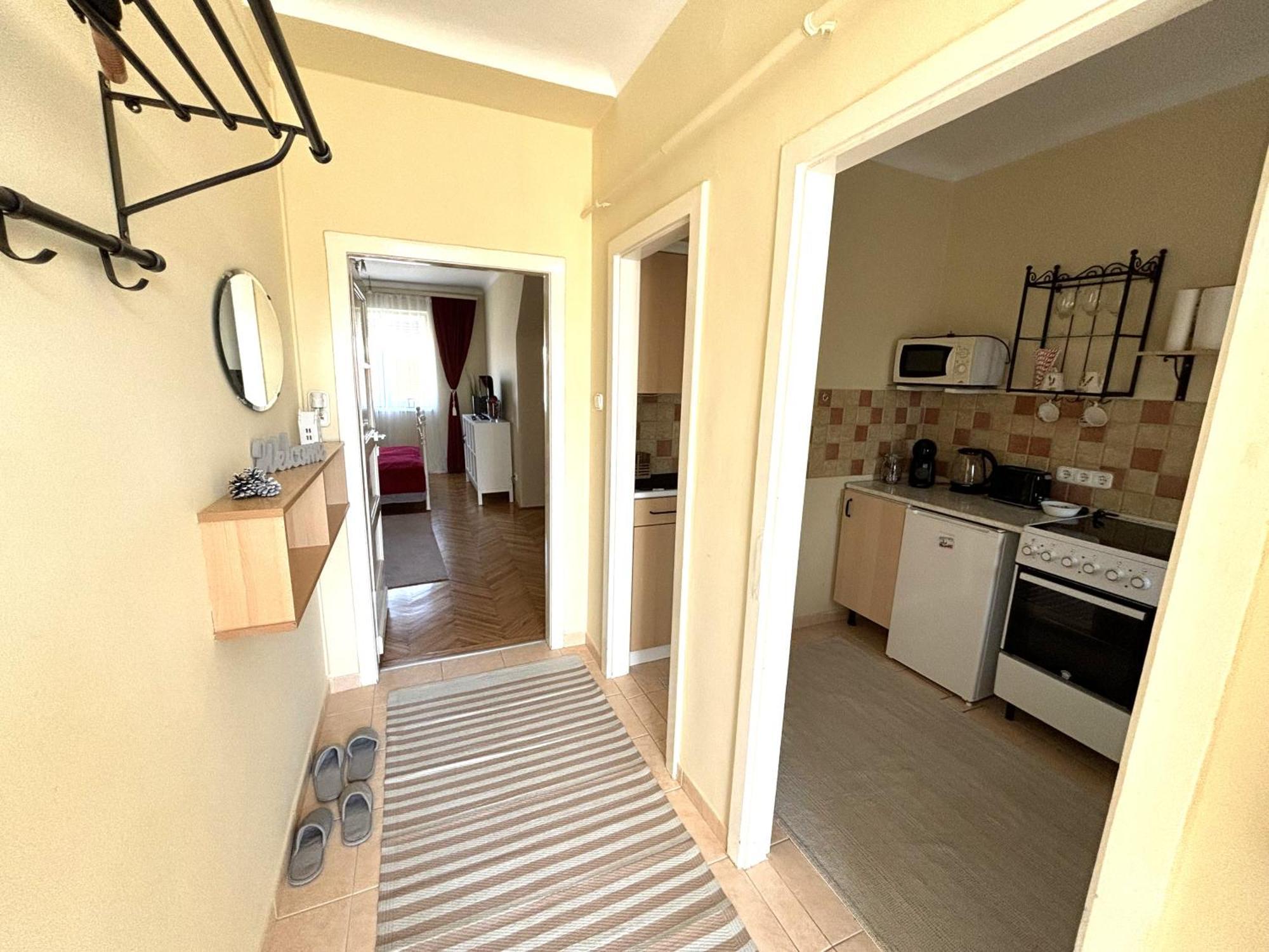 Downtown Hideaway Apartman بودابست المظهر الخارجي الصورة