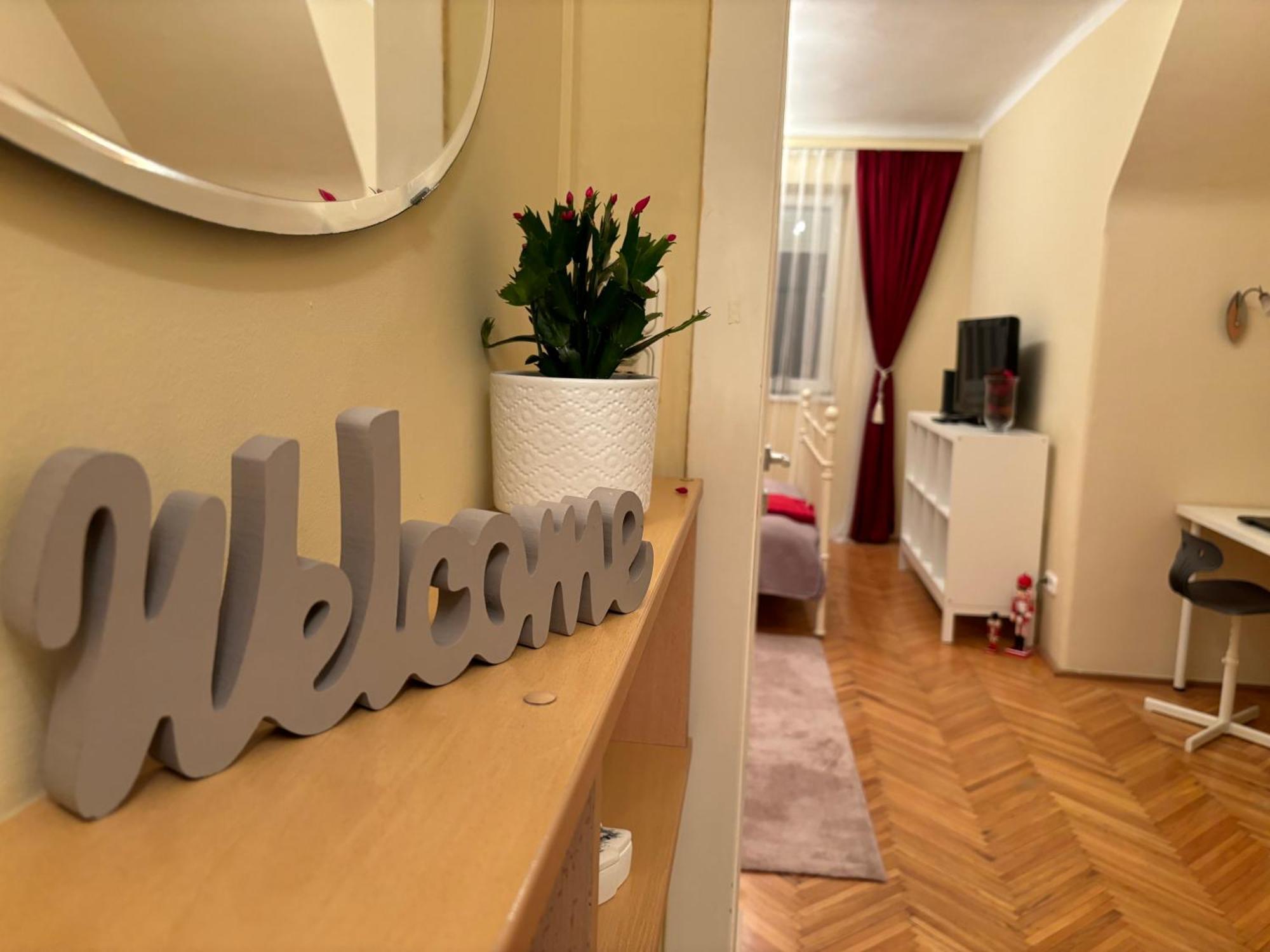 Downtown Hideaway Apartman بودابست المظهر الخارجي الصورة
